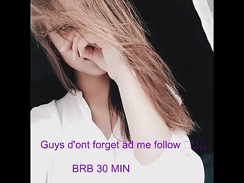  JustmeHere  online show from October 28, 2025, 7:23 am