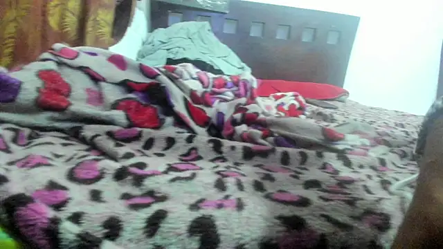 Brenda Smith69 online show from February 15, 2026, 9:33 pm