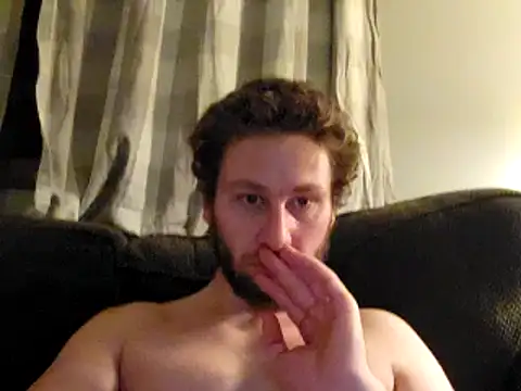 Snapshot of Seymour93 chatting on January 31, 2025, 12:17 am Seymour93 online show from January 31, 2025, 12:17 am