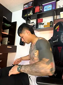 Snapshot of darmod chatting on October 3, 2025, 9:17 am darmod online show from October 3, 2025, 9:17 am