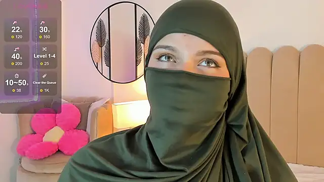 anna-henao online show from January 7, 2025, 3:02 pm