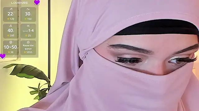 anna-henao online show from March 21, 2026, 9:29 pm