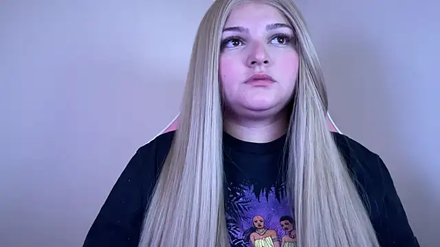 SweetPaige  online show from February 3, 2025, 1:40 pm