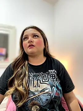 SweetPaige  online show from October 19, 2025, 7:58 pm