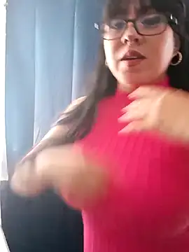 Snapshot of Celestte22 chatting on December 31, 2024, 9:17 pm Celestte22 online show from December 31, 2024, 9:17 pm