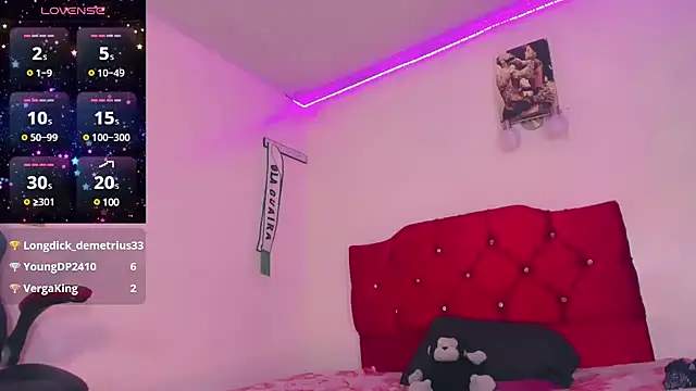 naomy  xx online show from January 29, 2025, 7:22 pm