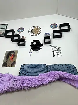 jamilaross online show from October 13, 2025, 9:15 pm