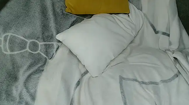 Snapshot of star_gurl chatting on December 19, 2024, 1:07 am star gurl online show from December 19, 2024, 1:07 am