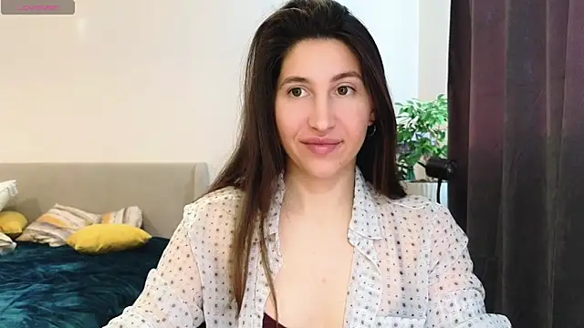 marrycolins online show from February 25, 2026, 2:43 am