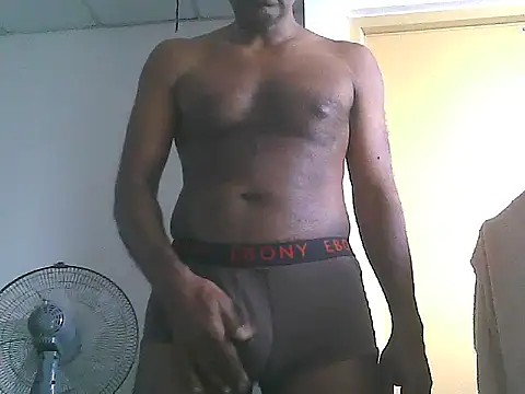 chocodk01 online show from February 9, 2026, 11:58 am