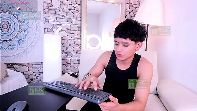 Jhonny-Blake online show from February 13, 2026, 9:00 pm