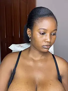 chocogirl01 online show from February 5, 2025, 8:00 am