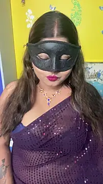 Snapshot of OrgsmMust chatting on October 26, 2025, 5:52 pm OrgsmMust online show from October 26, 2025, 5:52 pm