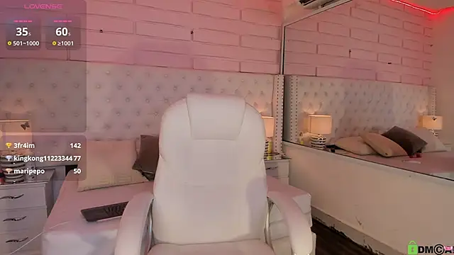 Yaaky  online show from January 28, 2025, 11:07 pm