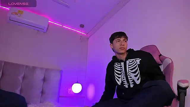 AlessandroDybala online show from January 25, 2025, 12:26 pm