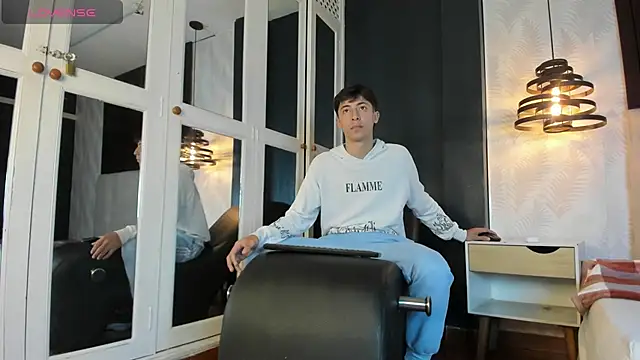 AlessandroDybala online show from February 20, 2025, 12:04 pm