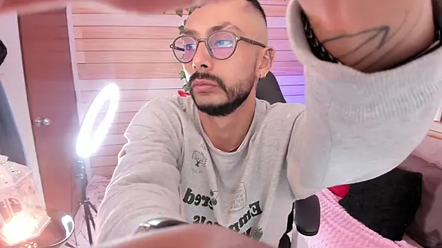 Tom cooper  online show from February 21, 2025, 1:00 pm