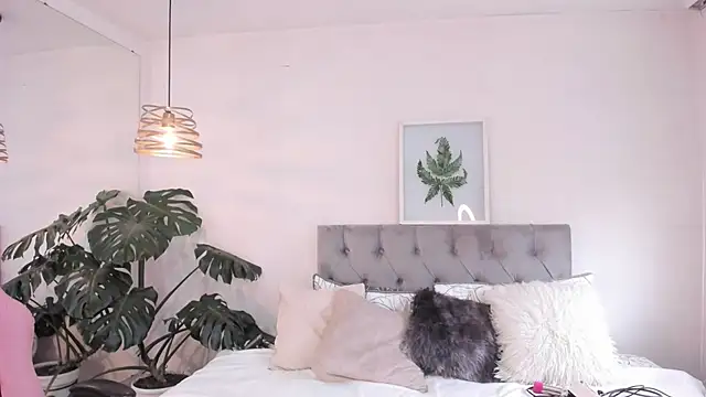 Tom cooper  online show from November 20, 2025, 12:16 pm