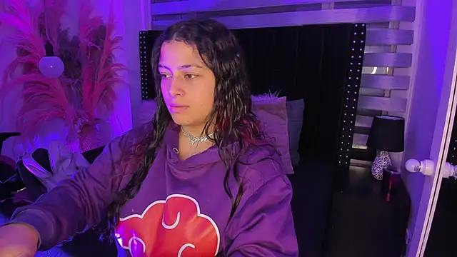 Sofiia-Rubb online show from January 15, 2025, 4:04 am