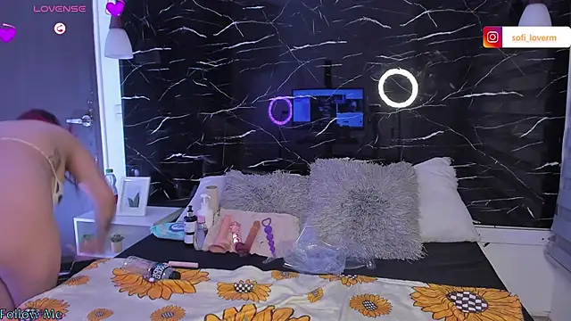 Sofiia-Rubb online show from March 11, 2026, 5:02 am