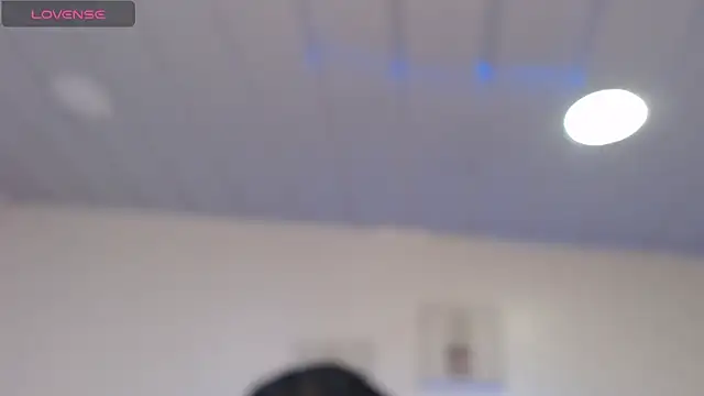Snapshot of candy_lux_ chatting on May 30, 2026, 3:31 pm candy lux online show from May 30, 2026, 3:31 pm