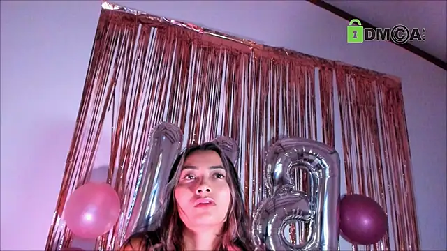 Lauren A online show from December 13, 2024, 9:52 pm