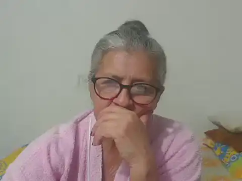 candy mature  online show from March 11, 2025, 11:15 pm