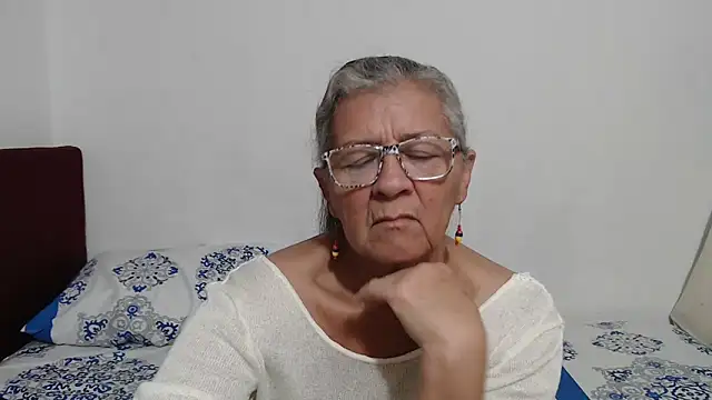 Snapshot of candy_mature_ chatting on April 21, 2026, 9:26 am candy mature online show from April 21, 2026, 9:26 am