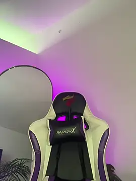 turabbitxx online show from October 25, 2025, 2:56 pm