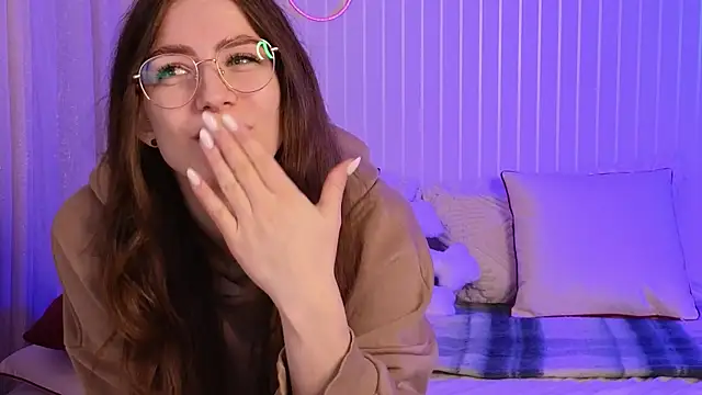 Ester Hill online show from January 20, 2025, 12:15 am