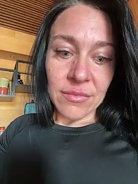 CuteNata online show from November 17, 2025, 11:05 am