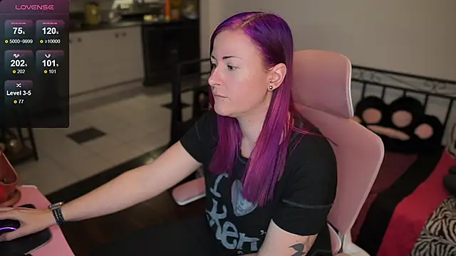 Snapshot of gennyrock chatting on January 29, 2025, 2:30 am gennyrock online show from January 29, 2025, 2:30 am