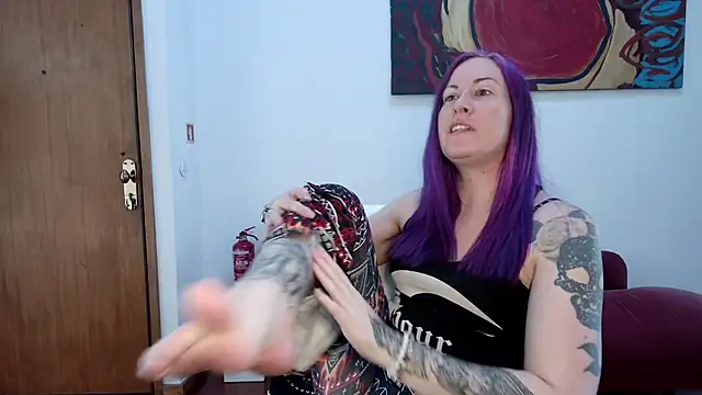 Snapshot of gennyrock chatting on March 9, 2025, 5:17 pm gennyrock online show from March 9, 2025, 5:17 pm