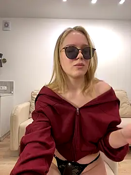 Little Forest ELF online show from November 2, 2025, 5:59 pm