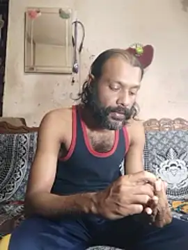 Snapshot of BadBoySmoker7070 chatting on May 8, 2026, 5:40 pm BadBoySmoker7070 online show from May 8, 2026, 5:40 pm