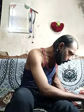 Snapshot of BadBoySmoker7070 chatting on May 19, 2026, 1:44 am BadBoySmoker7070 online show from May 19, 2026, 1:44 am