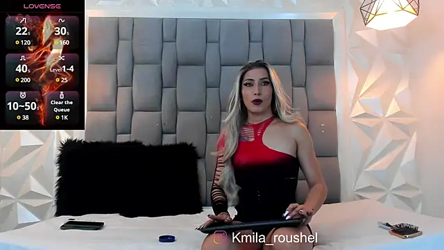 kamila twink sexy online show from December 14, 2024, 8:13 am