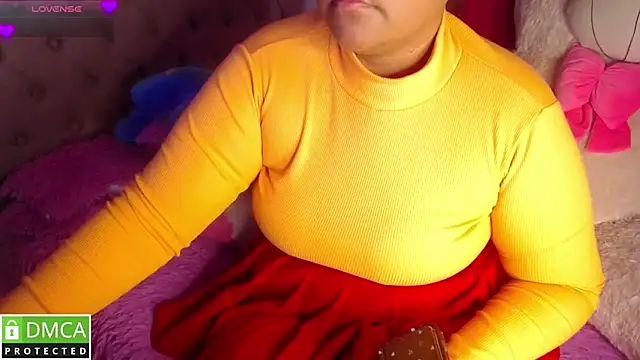 KittyHot20 online show from October 31, 2025, 9:05 pm