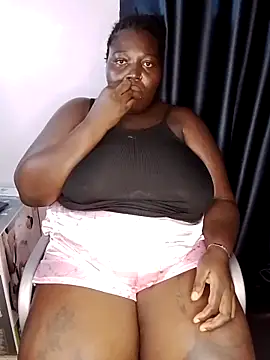 Snapshot of African_Bigass chatting on April 9, 2026, 11:59 am African Bigass online show from April 9, 2026, 11:59 am