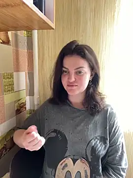 Snapshot of Karolina_llove chatting on March 11, 2025, 9:13 am Karolina llove online show from March 11, 2025, 9:13 am