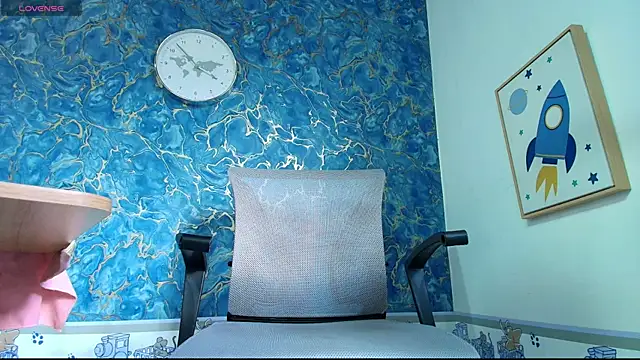 Rhaegal hot online show from October 18, 2025, 8:53 pm