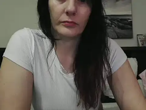 CrystalLakeXO online show from January 25, 2025, 10:08 am