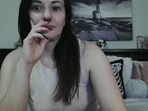 CrystalLakeXO online show from February 2, 2025, 7:09 am