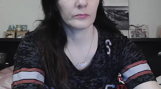 CrystalLakeXO online show from March 20, 2025, 4:07 am