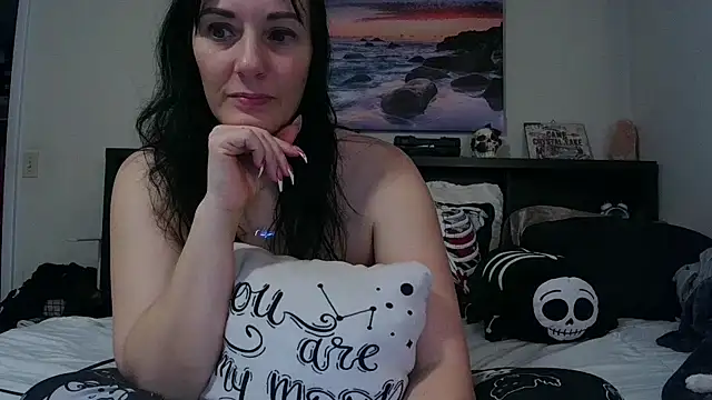 CrystalLakeXO online show from October 12, 2025, 6:23 am