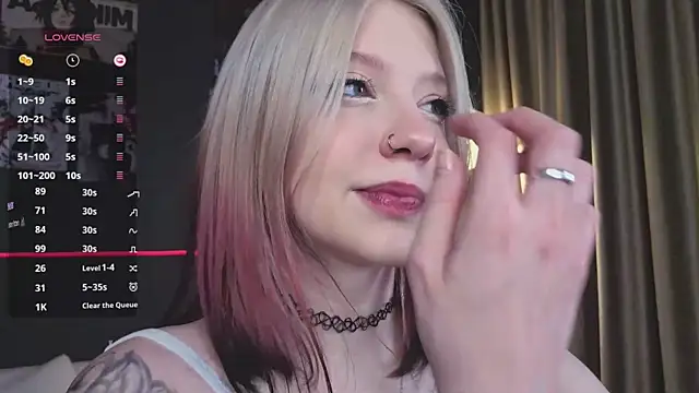 arielabradberry online show from March 16, 2026, 10:52 am