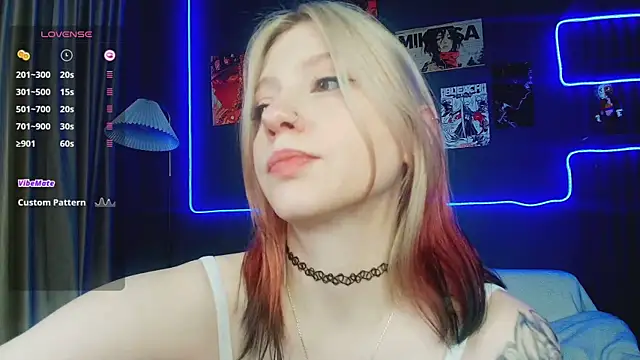 arielabradberry online show from March 25, 2026, 2:12 pm