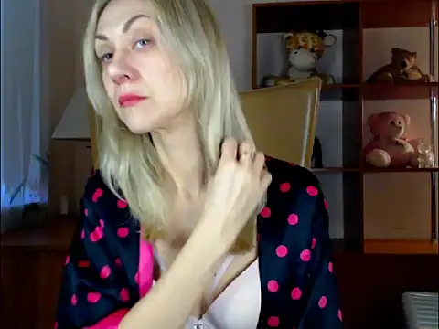 Tanya6547 online show from January 13, 2025, 8:26 am