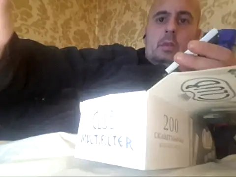 Snapshot of Basszos88i chatting on October 23, 2025, 7:12 pm Basszos88i online show from October 23, 2025, 7:12 pm