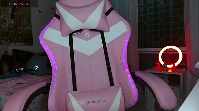 sexy valentina1 online show from December 10, 2024, 1:54 am